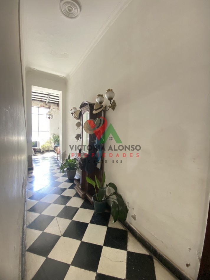 CASA CENTRICA EN SALTA CALLE SARMIENTO AL 200
